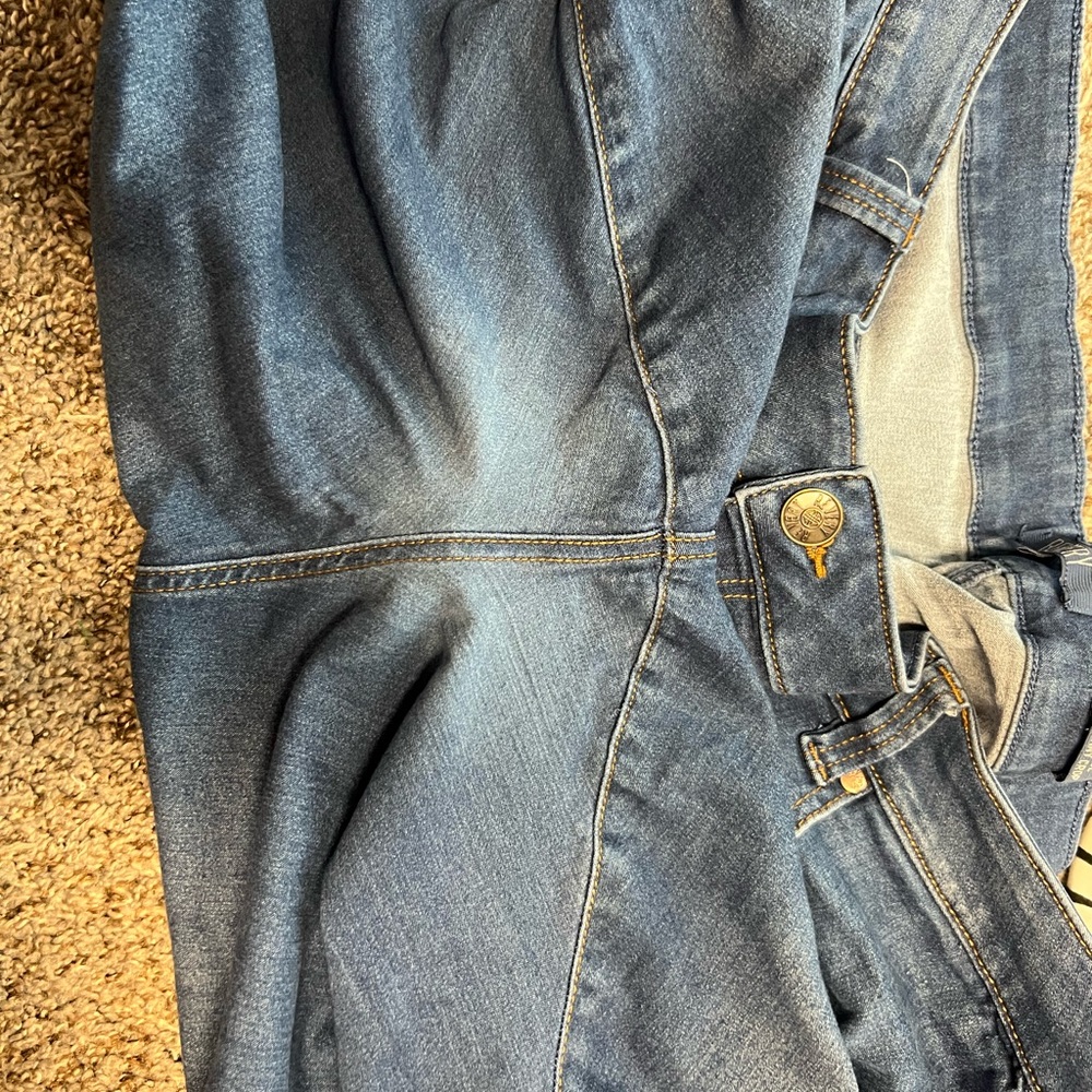 Revery Crop Jeans Size 24W - Picture 4 of 5